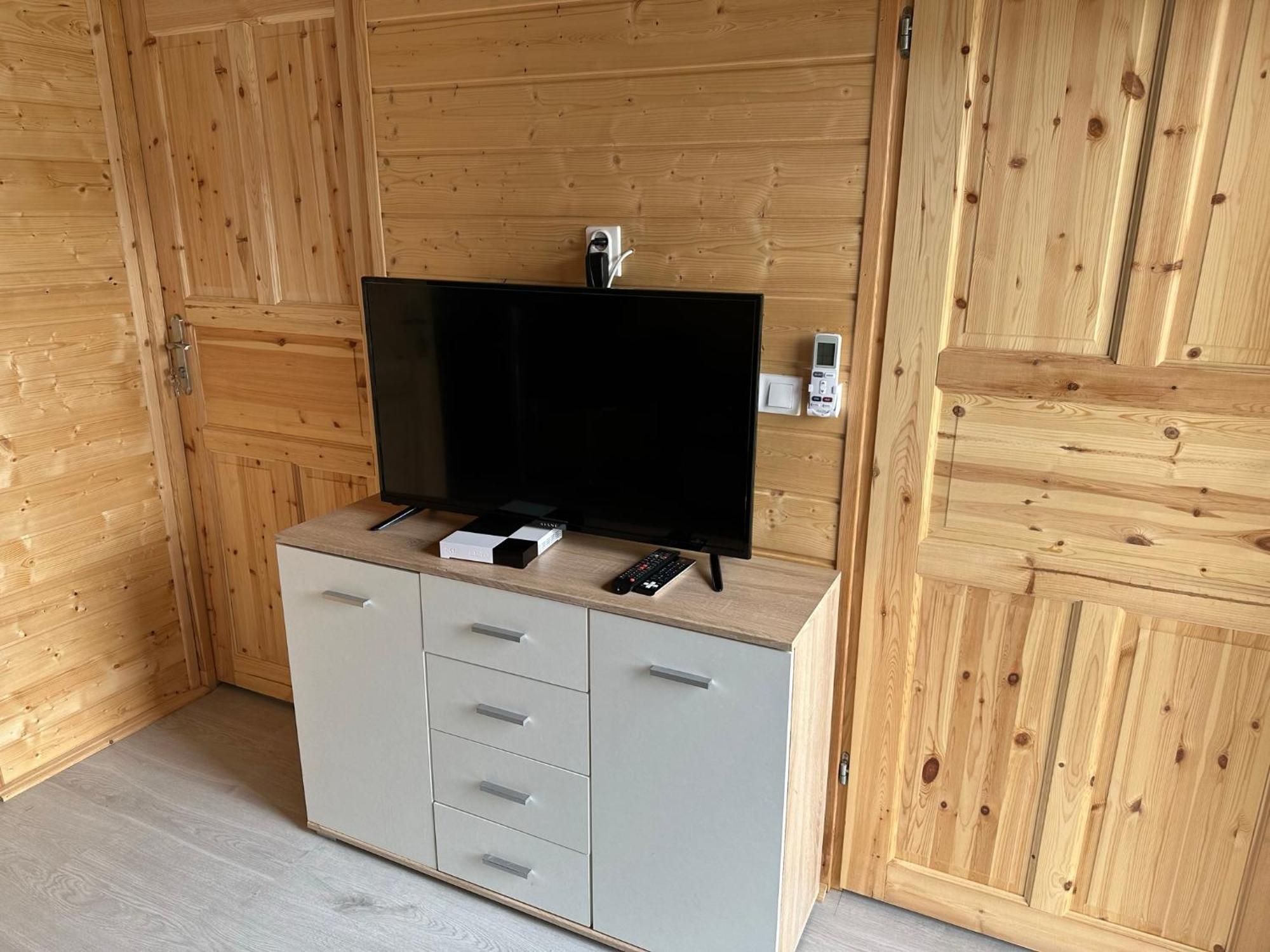 Osrodek Wczasowy Kuba Hotel Jarosławiec Buitenkant foto